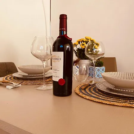 Mariagiulia Apartment Monopoli